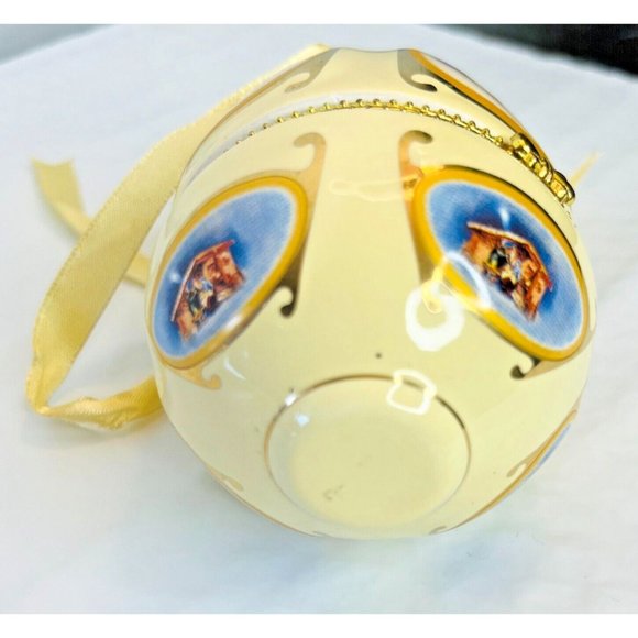 Mr Christmas Valerie Parr Hill Ivory Porcelain Musical Egg Christmas Tree Orname - Picture 12 of 15